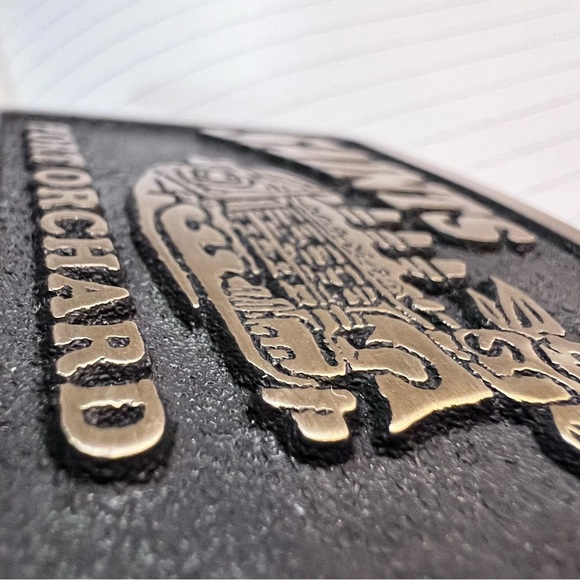 Rainbow Metals NWT Solid Bronze Saints Port Orchard Emboss 3D Belt Buckle Only - Picture 5 of 10